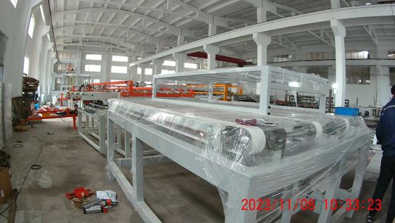 কেনা 4'×10' 5'×10' স্বল্প চক্র প্রেস লাইনস ল্যামিনেট ডোর প্রেসিং মেশিন online manufacture